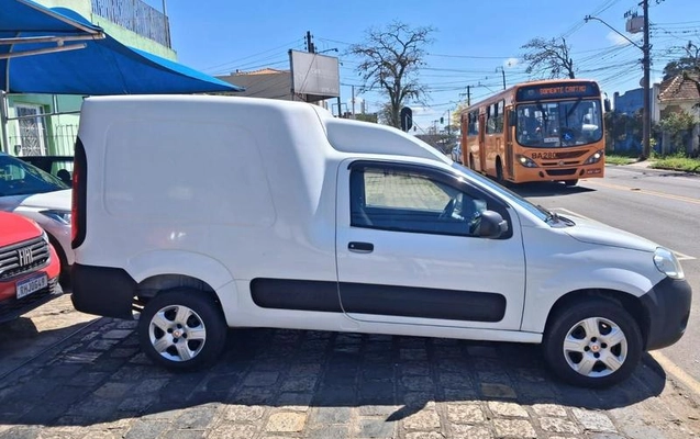 imagem-https://www.socarrao.com.br/sc-vehicle-images-prod/3471803/1787842211953-8421496_4_B_76050ad258.jpeg