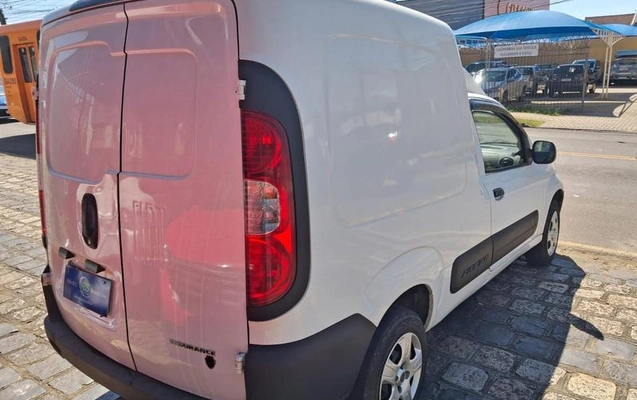imagem-https://www.socarrao.com.br/sc-vehicle-images-prod/3471803/1787842211955-8421496_4_B_d3dd3186d9.jpeg