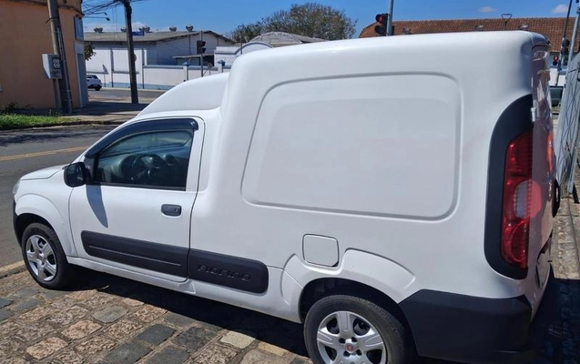 imagem-https://www.socarrao.com.br/sc-vehicle-images-prod/3471803/1787842211957-8421496_7_B_4a233d9531.jpeg