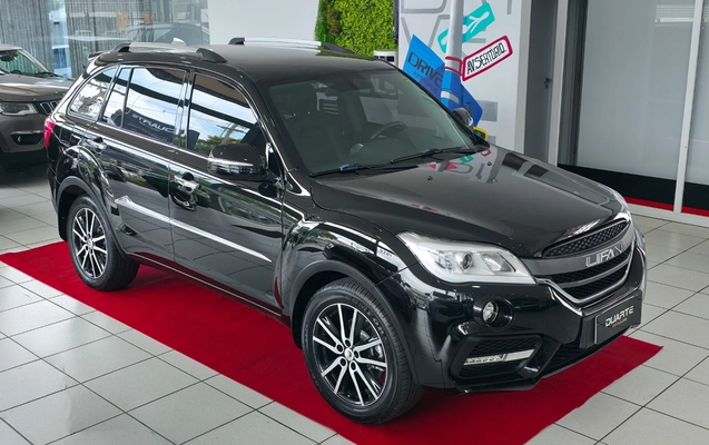 imagem-https://www.socarrao.com.br/sc-vehicle-images-prod/3471934/1787842554095-MDAxLmpwZw.jpg