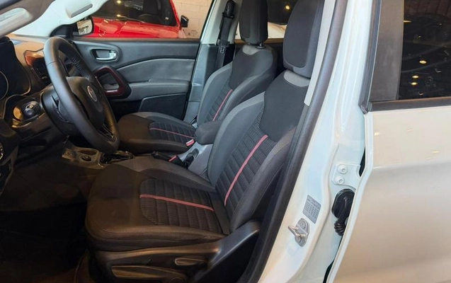 imagem-https://www.socarrao.com.br/sc-vehicle-images-prod/3471941/1789564691378-8422465_14_B_8bc53dcb03.jpeg