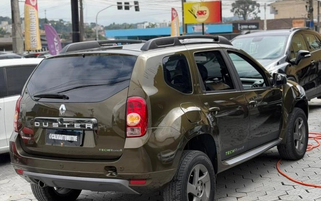 imagem-https://www.socarrao.com.br/sc-vehicle-images-prod/3472263/1787843079625-69406a905150d202c.jpeg