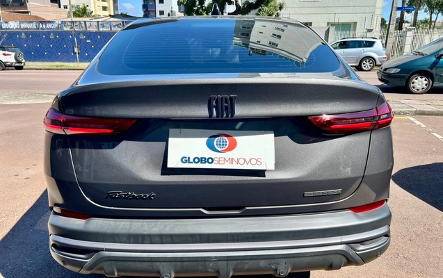 imagem-https://www.socarrao.com.br/sc-vehicle-images-prod/3472384/1787844017332-ZDNjNzBmODUtNTgxNi00NmZlLTg0ZDMtMjQwN2FkZTBkZjdiLmpwZw.jpg