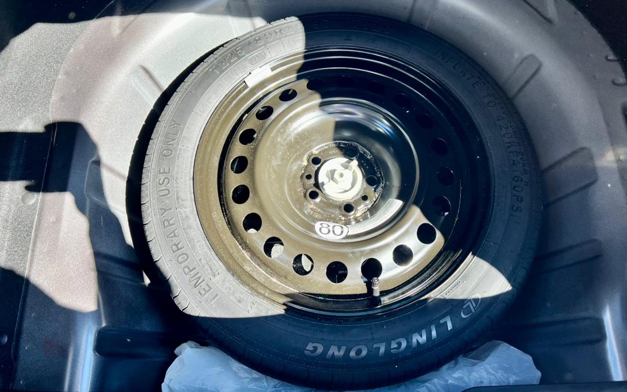 imagem-https://www.socarrao.com.br/sc-vehicle-images-prod/3472384/1787844017672-OTM3NjA2MTYtNTNlYS00ZmFjLTk2M2UtYzYzNzAwMDAyMmM4LmpwZw.jpg