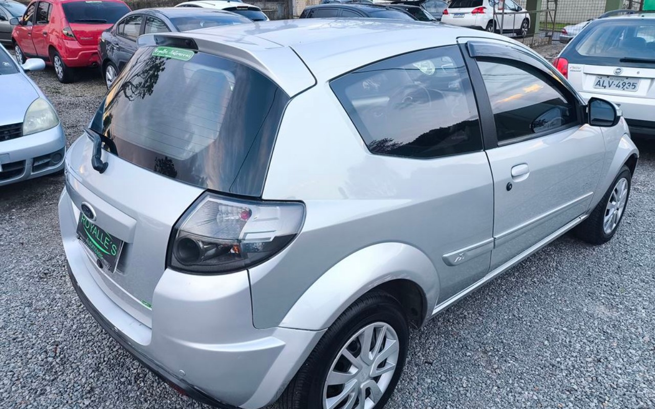 imagem-https://www.socarrao.com.br/sc-vehicle-images-prod/3472387/1788284603471-SU1HXzIwMjYwODI4XzE3NDQ1OCAoQ29weSkuanBn.jpg