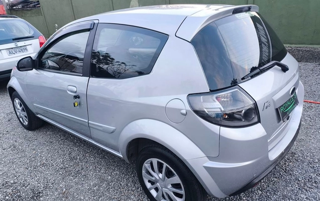 imagem-https://www.socarrao.com.br/sc-vehicle-images-prod/3472387/1788284603679-SU1HXzIwMjYwODI4XzE3NDUxMSAoQ29weSkuanBn.jpg