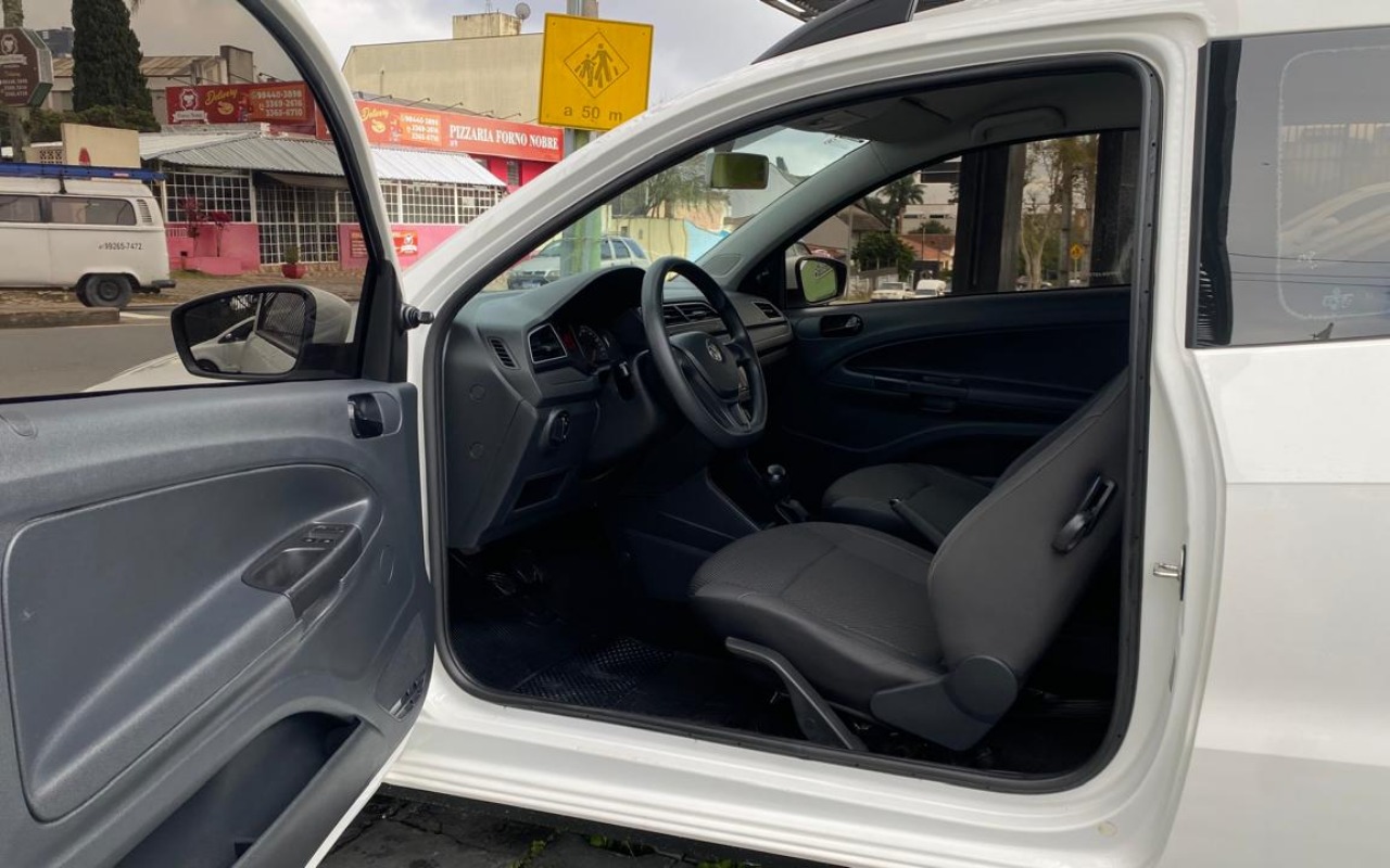 imagem-https://www.socarrao.com.br/sc-vehicle-images-prod/3472939/1787845291978-MTMuanBlZw.jpeg