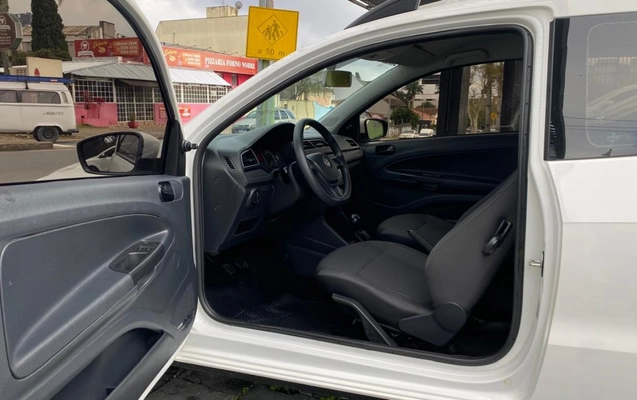 imagem-https://www.socarrao.com.br/sc-vehicle-images-prod/3472939/1787845291978-MTMuanBlZw.jpeg