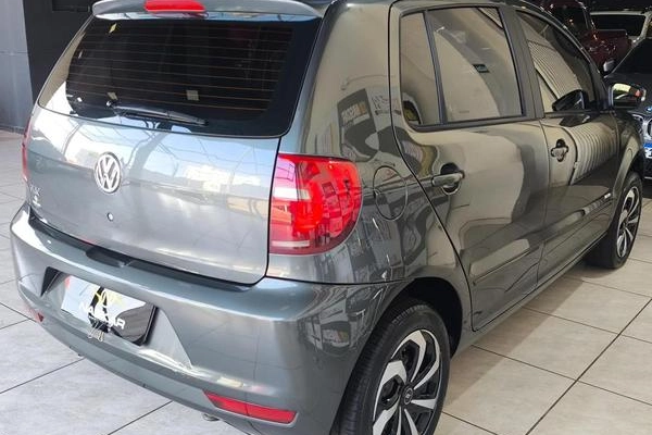 imagem-https://www.socarrao.com.br/sc-vehicle-images-prod/3473135/1789042380885-8411630_5_B_abf2e6f355.jpeg