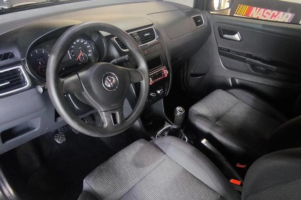 imagem-https://www.socarrao.com.br/sc-vehicle-images-prod/3473135/1789042380890-8411630_8_B_d24f5dddfd.jpeg