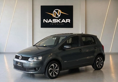 Volkswagen Fox 2013 Cinza — foto 1 de 3