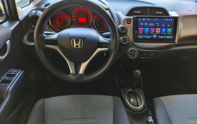 imagem-https://www.socarrao.com.br/sc-vehicle-images-prod/3473148/1787845909591-8249580_11_B_e049720940.jpeg