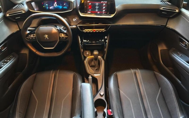 imagem-https://www.socarrao.com.br/sc-vehicle-images-prod/3473459/1789642902455-8422838_7_B_bc00f56799.jpeg