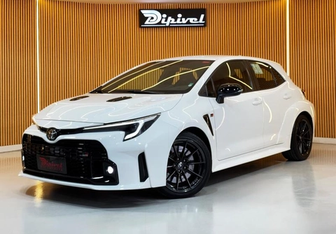 Toyota Corolla 2024 Branco — foto 1 de 3