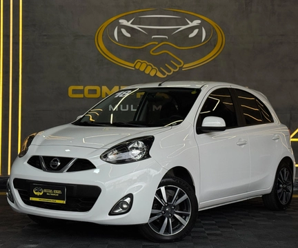 Nissan MARCH 2018 Branco — foto 1 de 3