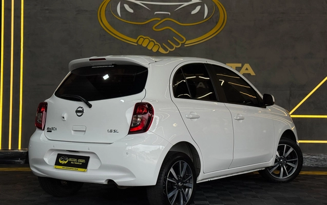 imagem-https://www.socarrao.com.br/sc-vehicle-images-prod/3473616/1787847528184-003_f60ef40f5f17aad5ed66a9c7e68d2391.jpeg