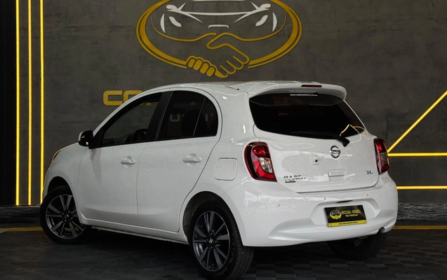 imagem-https://www.socarrao.com.br/sc-vehicle-images-prod/3473616/1787847528193-003_d5c9e9f263c358efc2402465d88bfac5.jpeg