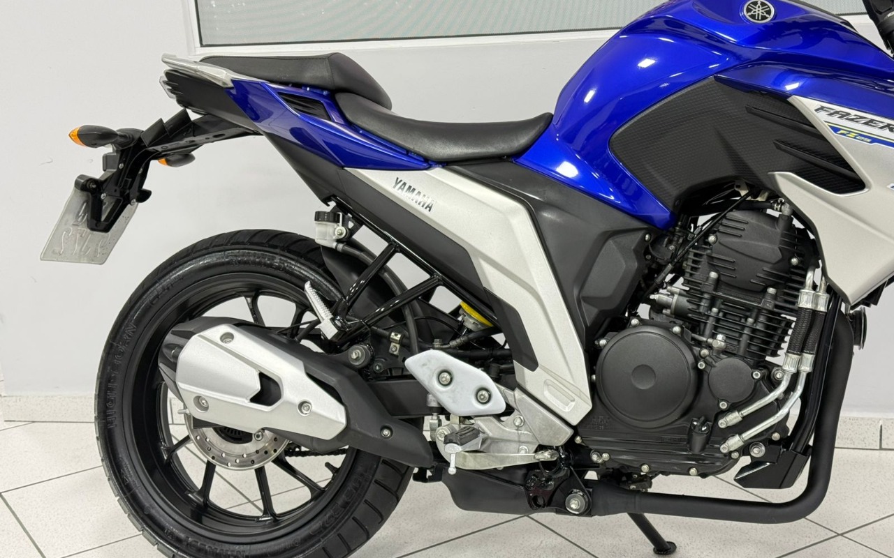 imagem-https://www.socarrao.com.br/sc-vehicle-images-prod/3473661/1787847616070-V2hhdHNBcHAgSW1hZ2UgMjAyNi0wOC0yNyBhdCAxMC41My4zNS5qcGVn.jpeg