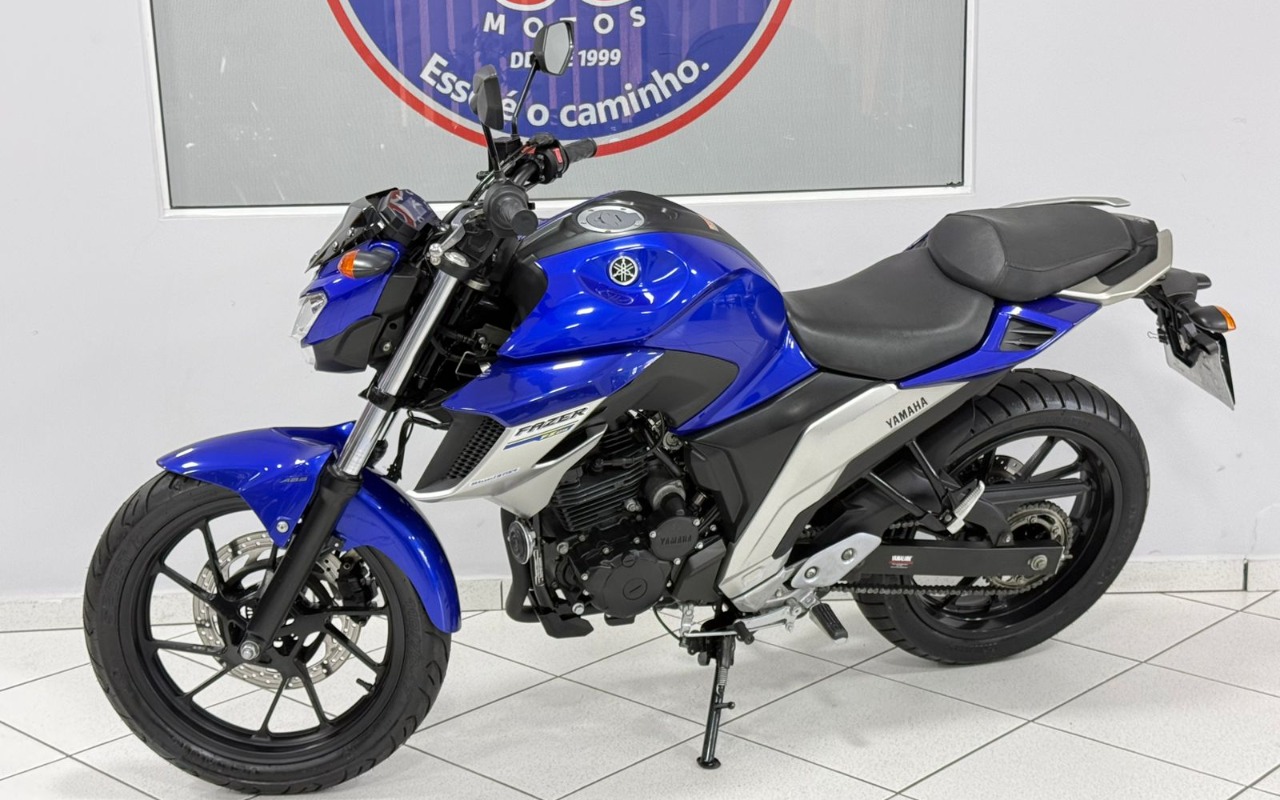 imagem-https://www.socarrao.com.br/sc-vehicle-images-prod/3473661/1787847616330-V2hhdHNBcHAgSW1hZ2UgMjAyNi0wOC0yNyBhdCAxMC41My4zNiAoMikuanBlZw.jpeg