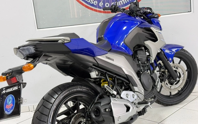 imagem-https://www.socarrao.com.br/sc-vehicle-images-prod/3473661/1787847617548-V2hhdHNBcHAgSW1hZ2UgMjAyNi0wOC0yNyBhdCAxMC41My4zNyAoMSkuanBlZw.jpeg