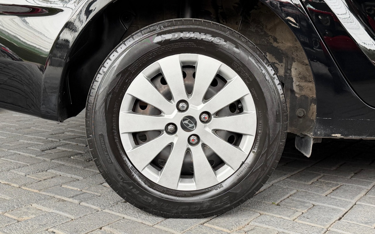 imagem-https://www.socarrao.com.br/sc-vehicle-images-prod/3473715/1787847665439-V2hhdHNBcHAgSW1hZ2UgMjAyNi0wOC0yNiBhdCAxMi4yMS4xOSAoMSkuanBlZw.jpeg