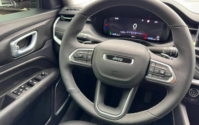 imagem-https://www.socarrao.com.br/sc-vehicle-images-prod/3474314/1789222385286-8421942_0_B_858f7b06ba.jpeg
