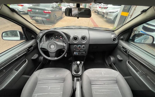 imagem-https://www.socarrao.com.br/sc-vehicle-images-prod/3474317/1788361971723-8413921_9_B_cb2e0843e3.jpeg