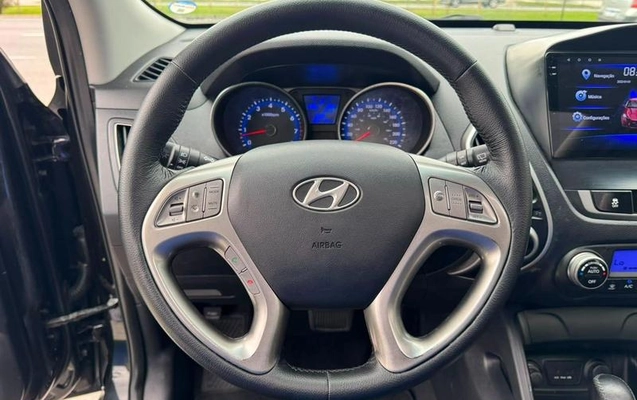 imagem-https://www.socarrao.com.br/sc-vehicle-images-prod/3474382/1789221731786-8418652_15_B_0c2c665577.jpeg