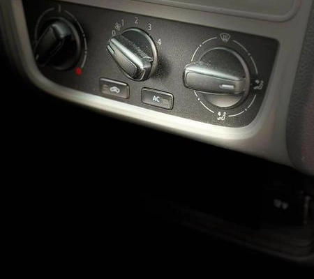 imagem-https://www.socarrao.com.br/sc-vehicle-images-prod/3474486/1787850136216-8295781_1_B_9821bb7ded.jpeg