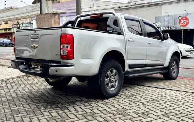 imagem-https://www.socarrao.com.br/sc-vehicle-images-prod/3474696/1788956692794-8395737_18_B_097ab13f88.jpeg