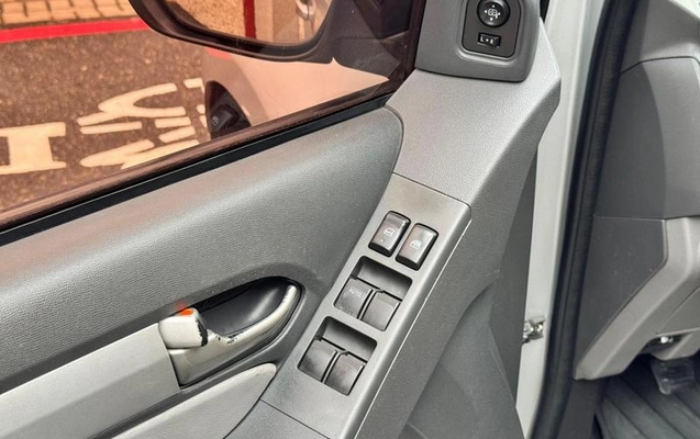 imagem-https://www.socarrao.com.br/sc-vehicle-images-prod/3474696/1788956692818-8395737_13_B_b7fec97dae.jpeg