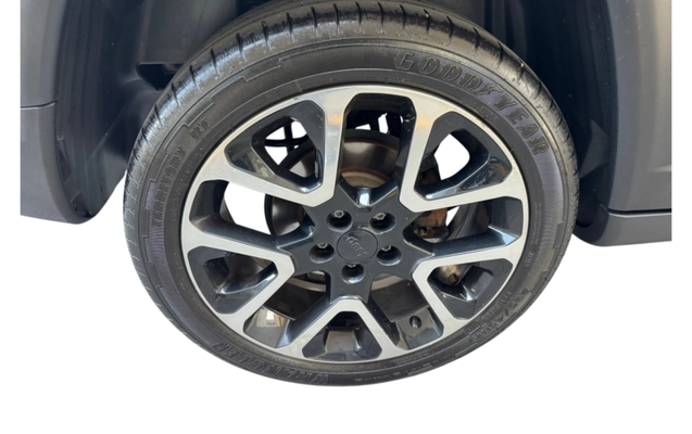 imagem-https://www.socarrao.com.br/sc-vehicle-images-prod/3474701/1787863303653-Tds5mR6npNem9BflSpIsCEIAx8op9RVj.jpg