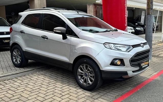 imagem-https://www.socarrao.com.br/sc-vehicle-images-prod/3474711/1789132550165-8418986_14_B_f645139600.jpeg