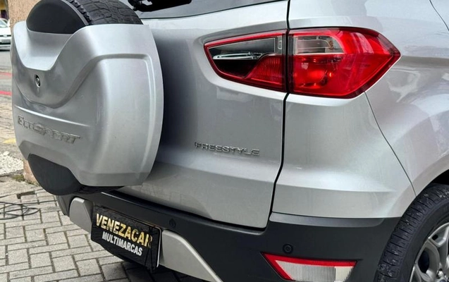 imagem-https://www.socarrao.com.br/sc-vehicle-images-prod/3474711/1789132550170-8418986_21_B_a13e34dcd8.jpeg