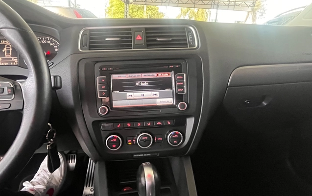 imagem-https://www.socarrao.com.br/sc-vehicle-images-prod/3475025/1787851565757-ad0deb63-1c87-454c-b688-b45030bbf892.jpg