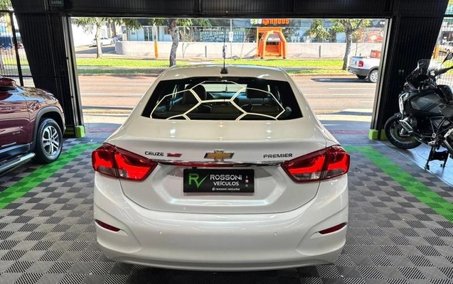 imagem-https://www.socarrao.com.br/sc-vehicle-images-prod/3475039/1788440171230-8422681_5_B_599eb8080e.jpeg