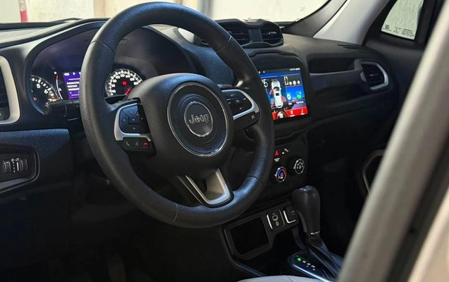 imagem-https://www.socarrao.com.br/sc-vehicle-images-prod/3475075/1789563238393-8421210_7_B_7d73b6bf40.jpeg