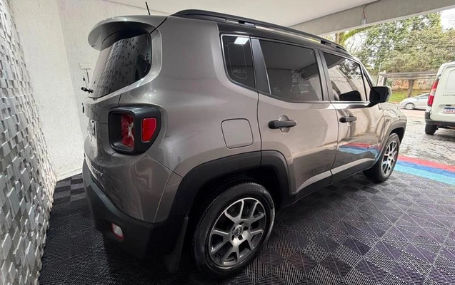 imagem-https://www.socarrao.com.br/sc-vehicle-images-prod/3475075/1789563238405-8421210_18_B_bcff5cbc27.jpeg