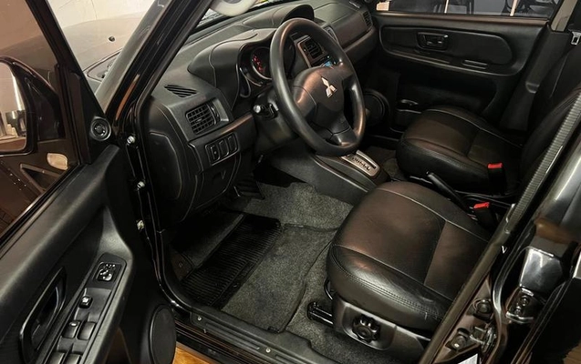 imagem-https://www.socarrao.com.br/sc-vehicle-images-prod/3475160/1790013259060-7877943_9_B_1679349e75.jpeg