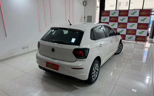 imagem-https://www.socarrao.com.br/sc-vehicle-images-prod/3475272/1787852614175-a09afe64-9744-429b-b616-ce9965e1efec.jpg