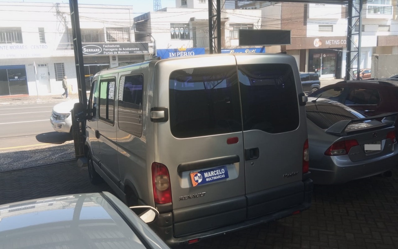 imagem-https://www.socarrao.com.br/sc-vehicle-images-prod/3475273/1787852721172-YmVmOTE4NTktYTU3My00YjQ5LWJiM2MtM2UyYjE2MzA2MjViLmpwZw.jpg