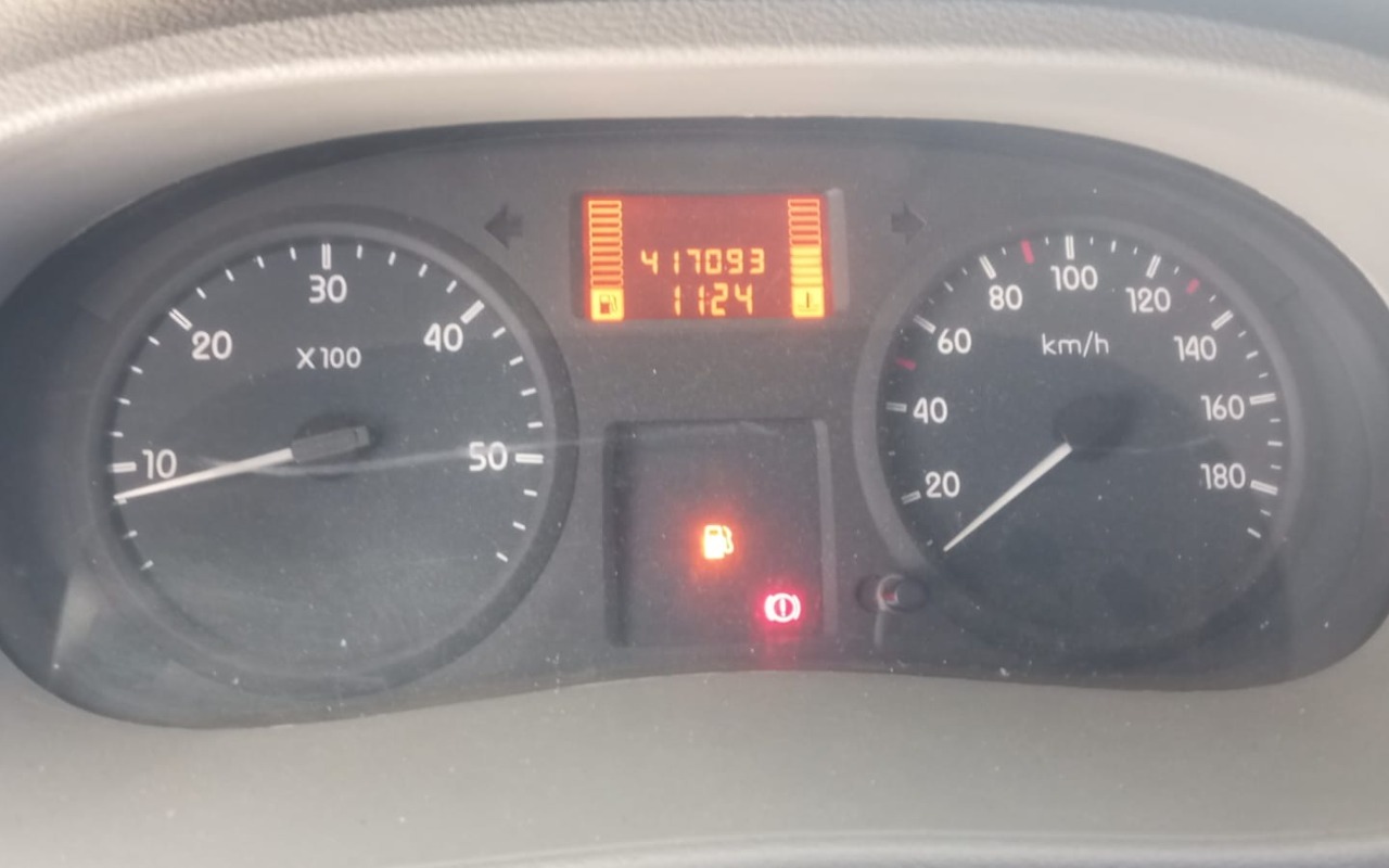imagem-https://www.socarrao.com.br/sc-vehicle-images-prod/3475273/1787852721229-YzNjNTVjMjYtZWEwMS00MGZhLTgyZDctOTZjN2ZlNDg0ODMzLmpwZw.jpg