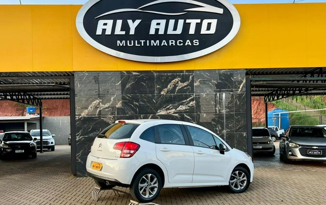 imagem-https://www.socarrao.com.br/sc-vehicle-images-prod/3475277/1789819965082-gb-b0558ed.jpg