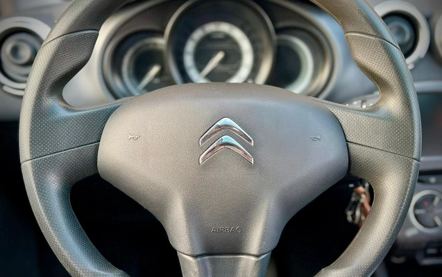 imagem-https://www.socarrao.com.br/sc-vehicle-images-prod/3475277/1789819965099-gb-db06483.jpg