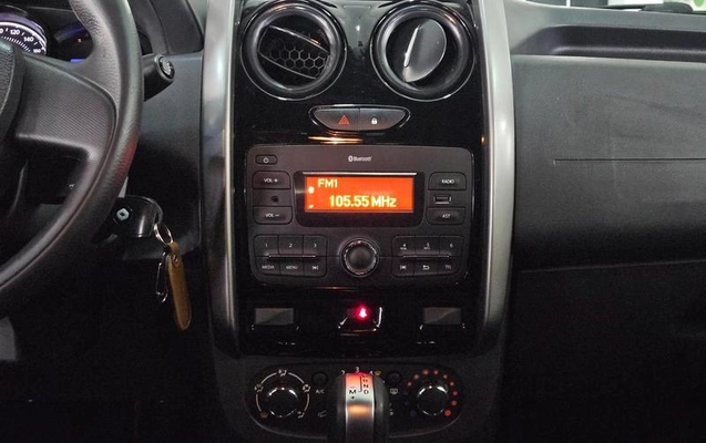 imagem-https://www.socarrao.com.br/sc-vehicle-images-prod/3475282/1788373834658-8423235_12_B_8f4e8cb856.jpeg