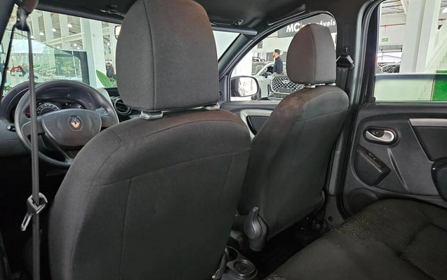 imagem-https://www.socarrao.com.br/sc-vehicle-images-prod/3475282/1788373834672-8423235_15_B_69a78d4b52.jpeg