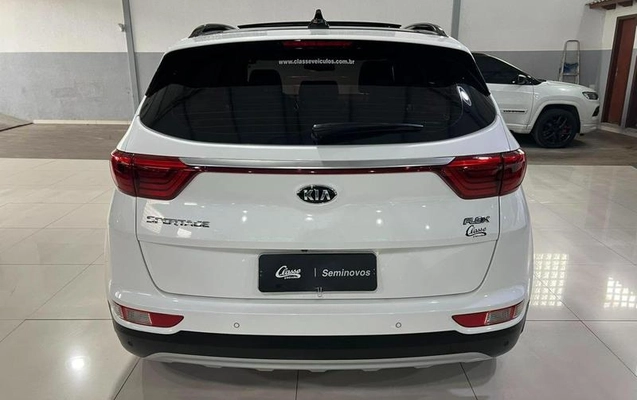 imagem-https://www.socarrao.com.br/sc-vehicle-images-prod/3475293/1787853222909-8351268_1_B_d2239df05c.jpeg