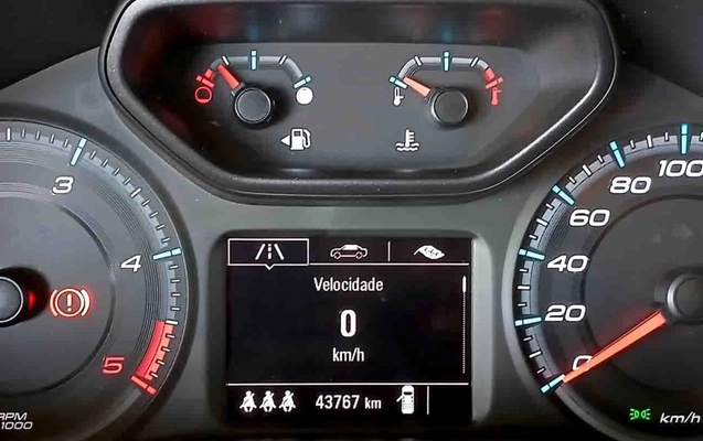 imagem-https://www.socarrao.com.br/sc-vehicle-images-prod/3475299/1787853289751-1_050443.jpg