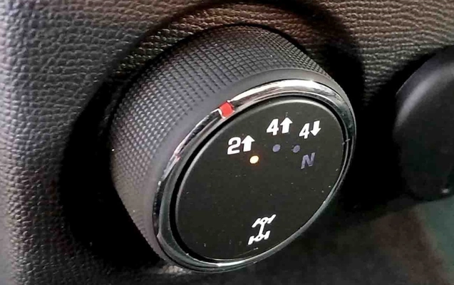 imagem-https://www.socarrao.com.br/sc-vehicle-images-prod/3475299/1787853289757-2_050443.jpg