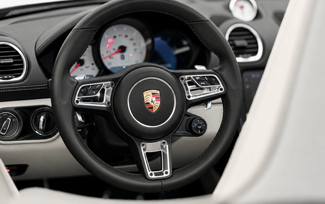 imagem-https://www.socarrao.com.br/sc-vehicle-images-prod/3475304/1789322134590-97c73015-47eb-4f13-b7a6-e2a99e92bafd.jpg